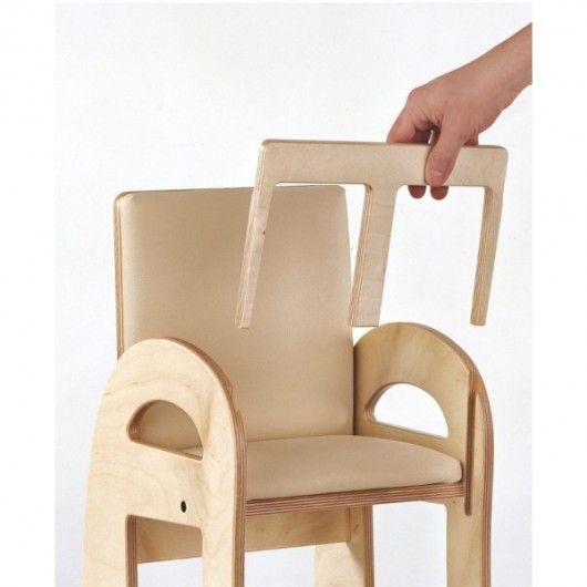 Fauteuil elefandiolone avec plateau repas